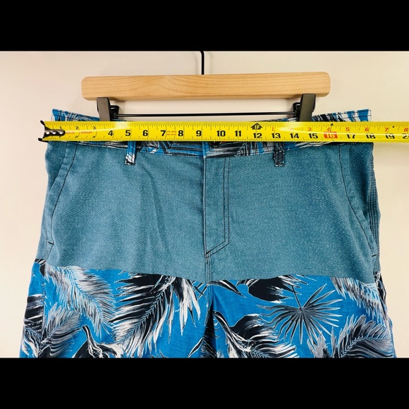 O’NEILL MENS SZ 36 HYBRID PALM LEAF PRINT SURFING/SWIMMING BOARD SHORTS - Picture 7 of 11